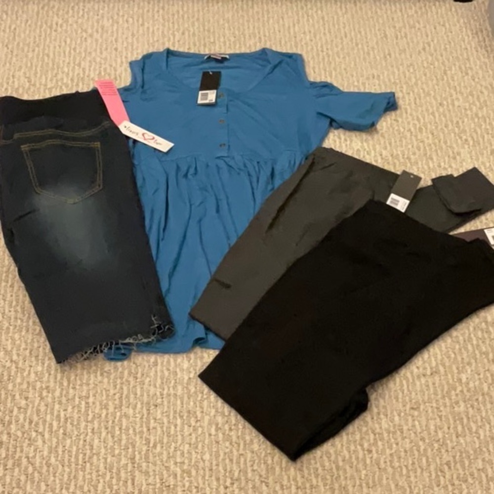 Maternity Bundle - Picture 1 of 1